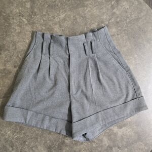 Abercrombie & Fitch Pleated Shorts XS